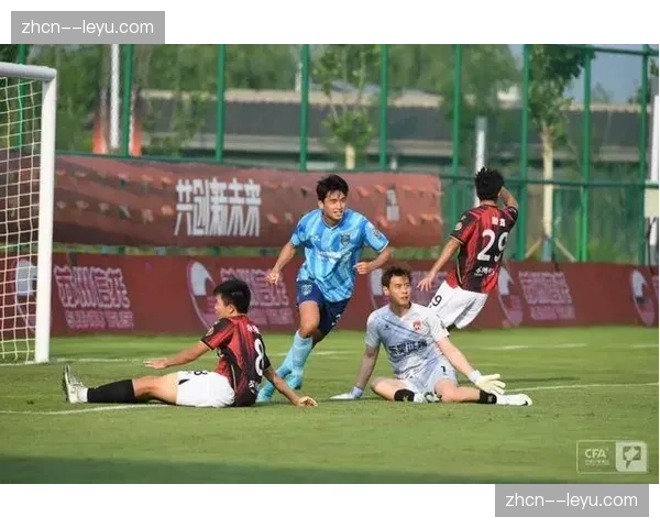 升班马青岛西海岸与四川九牛，顶级联赛生存前景初步评估